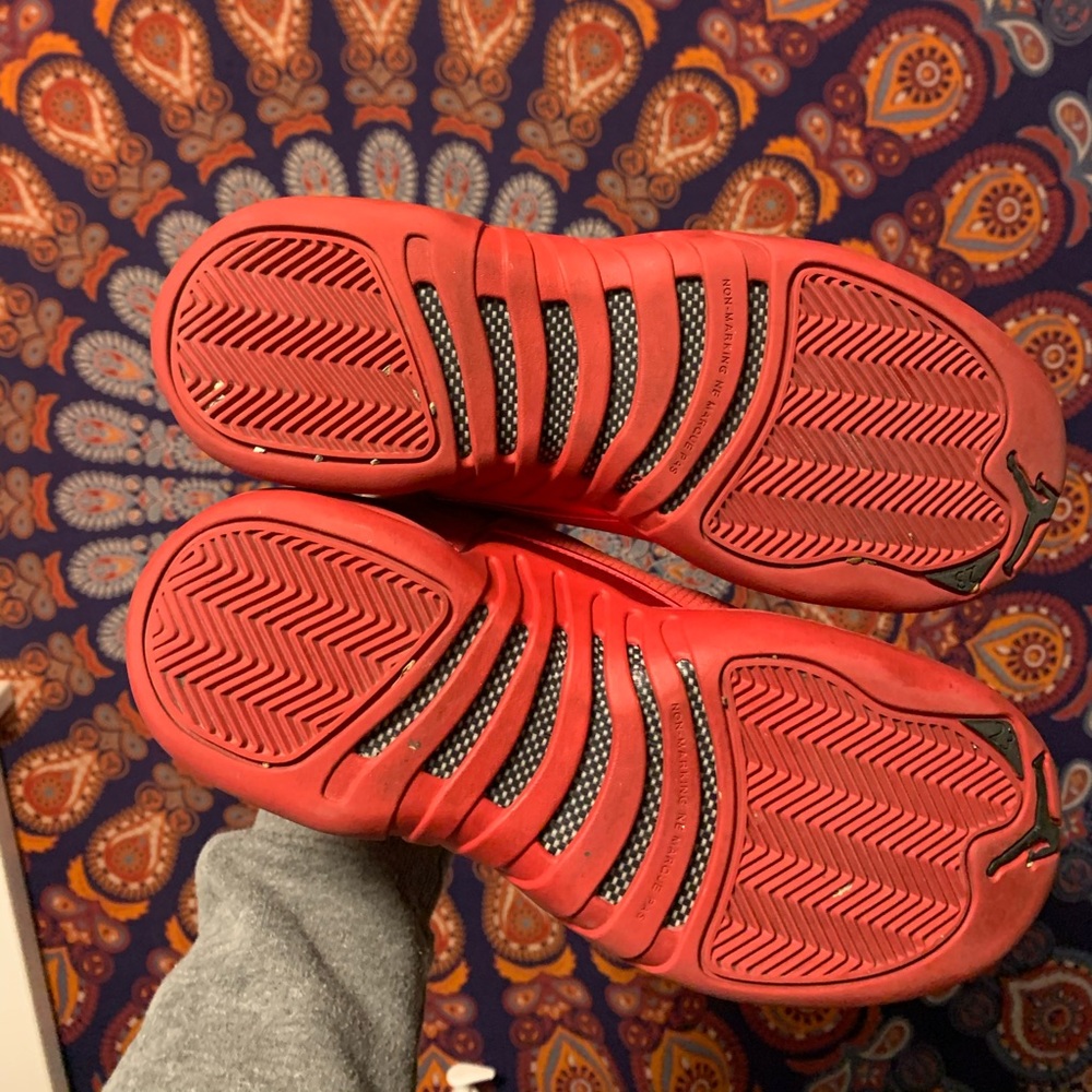 Jordan 12s Gym Red - Picture 5 of 9